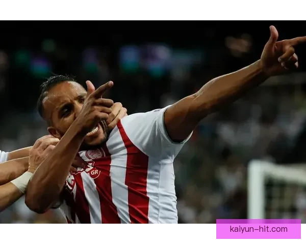 阿利松PFA年度最佳获奖，表现稳健引领球队防线